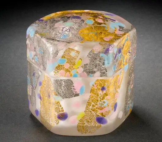 Full Bloom Tea Caddy by Kyohei Fujita