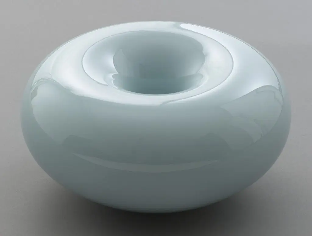 Plus Minus Zero Humidifier by Naoto Fukasawa