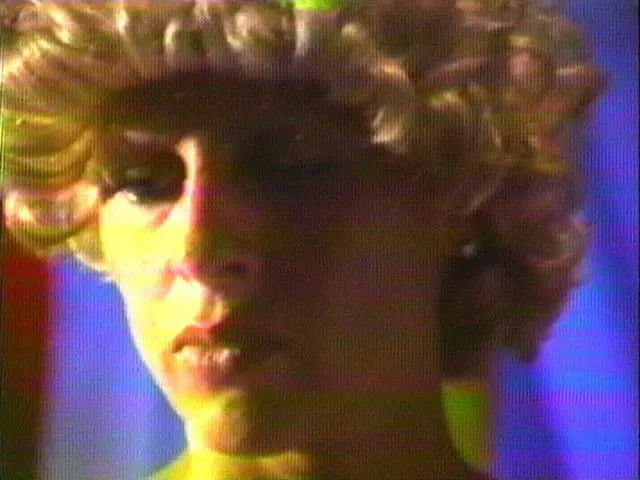 The Amazing Bow Wow by Lynda Benglis