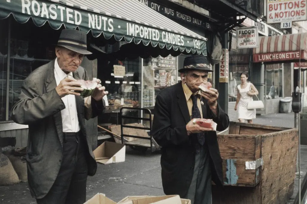 New York by Helen Levitt