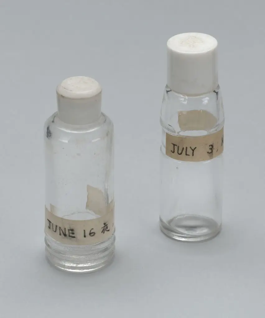 NIGHT AIR JUNE 16 夜 1964 by Yoko Ono