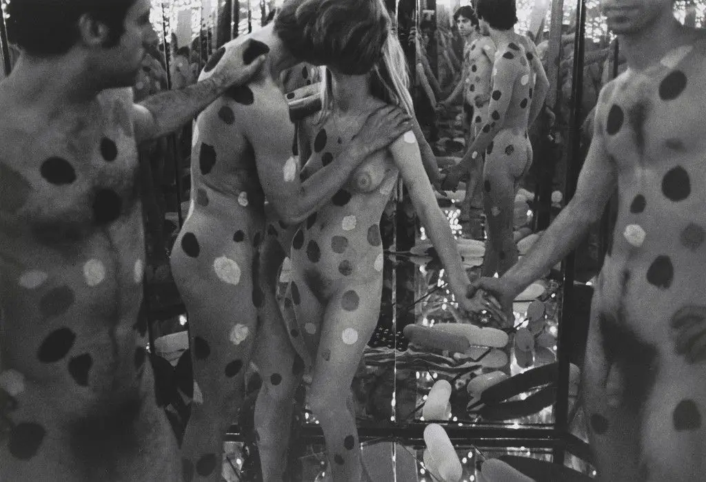 Mirror Performance, New York by Harry Shunk, János Kender, Yayoi Kusama