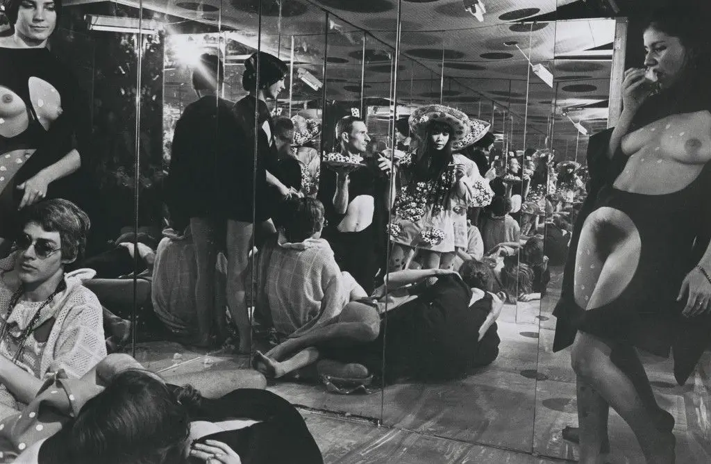 Mirror Performance, New York by Harry Shunk, János Kender, Yayoi Kusama