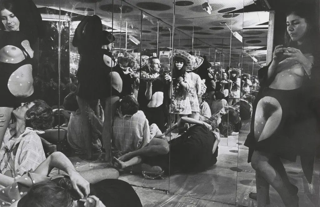 Mirror Performance, New York by Harry Shunk, János Kender, Yayoi Kusama