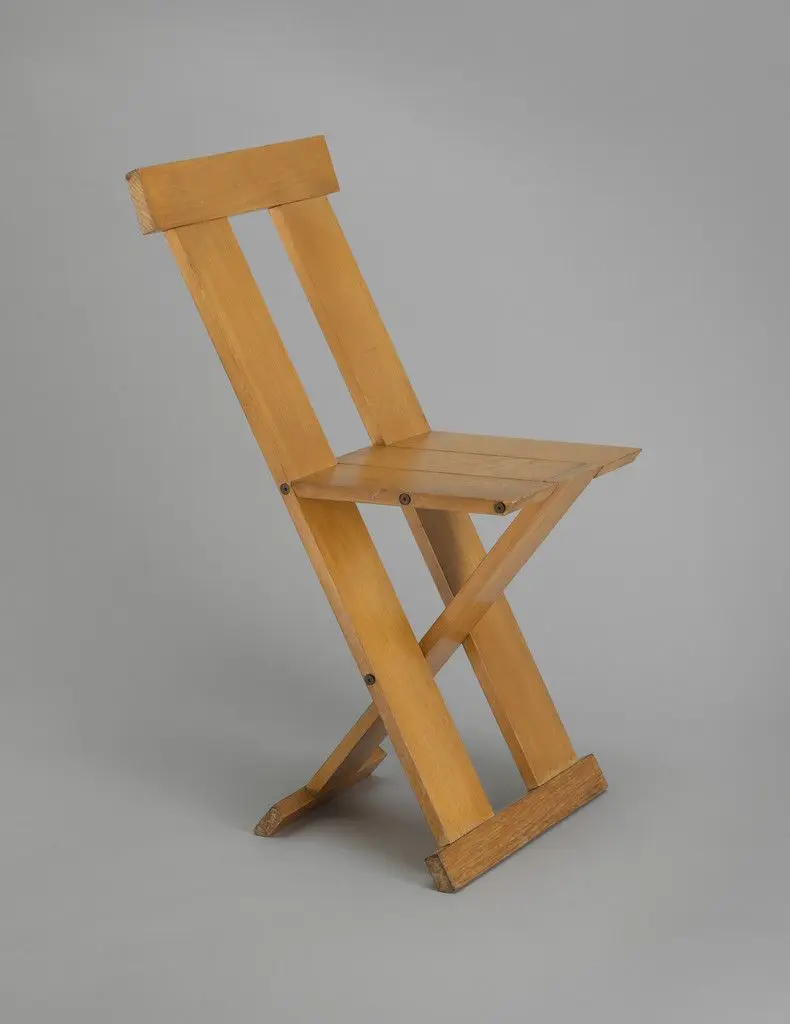 Frei Egídio chair by Lina Bo Bardi, Marcelo Ferraz, Marcelo Suzuki