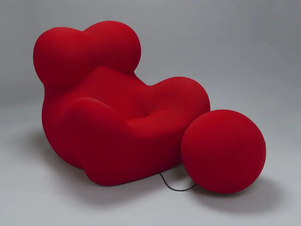 Up 5 Lounge Chair with Up 6 Ottoman by Gaetano Pesce