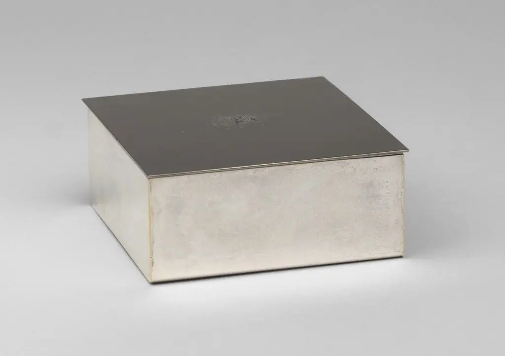 Cigarette Box by Cravell, Inc., Long Island, NY