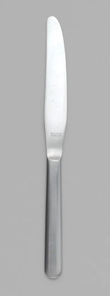 Silco Dinner Knife by International Silver Co., Meriden, CT