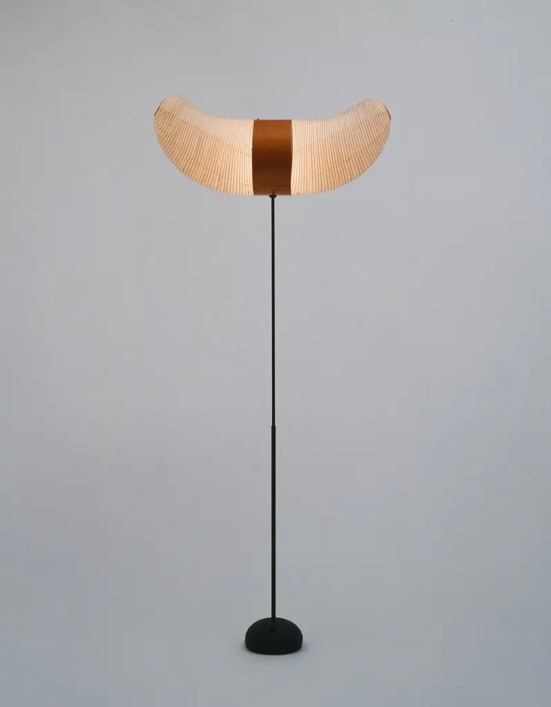 Akari Floor Lamp (model L2) by Isamu Noguchi