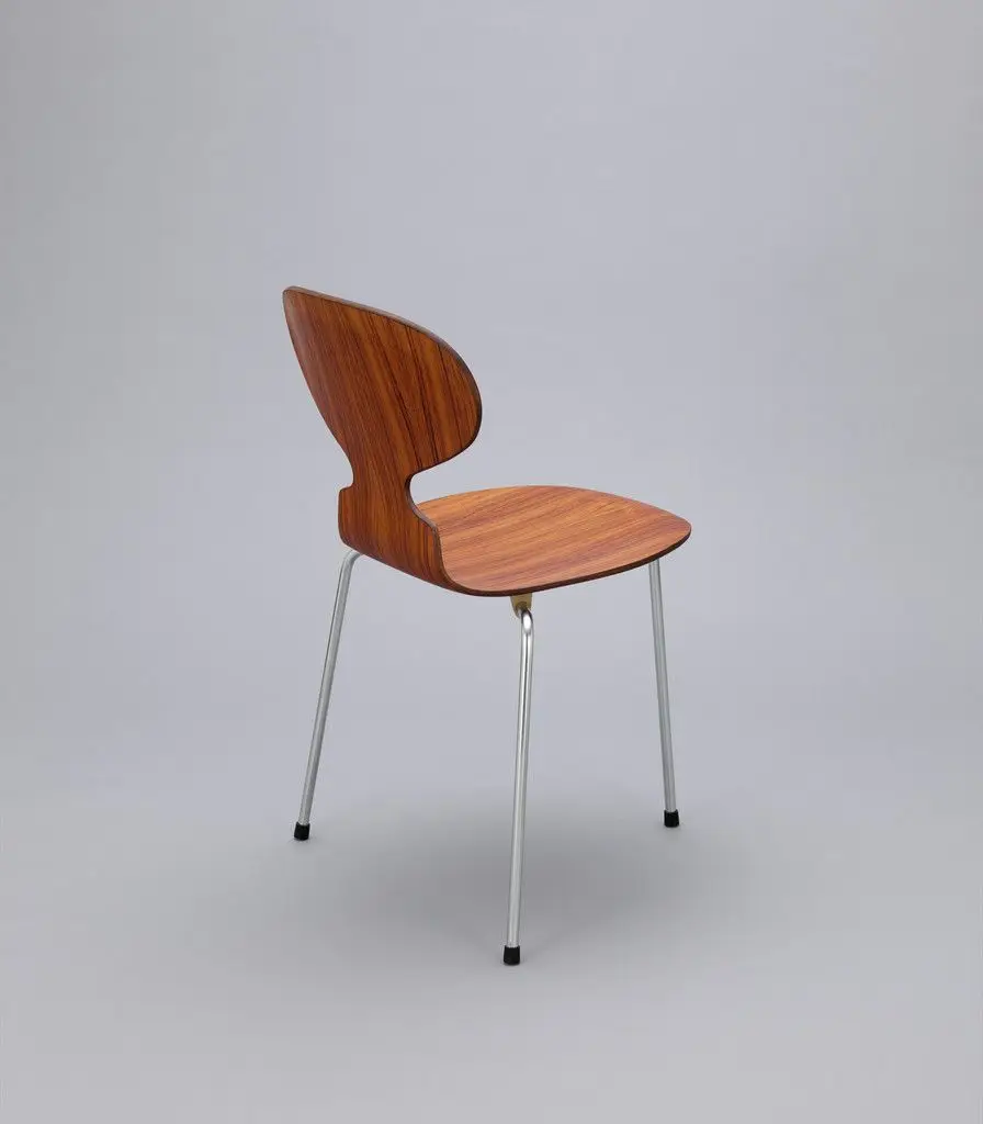 Stacking Side Chair by Arne Jacobsen
