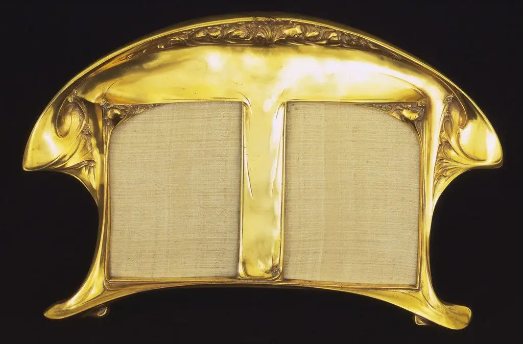 Double Picture Frame by Hector Guimard