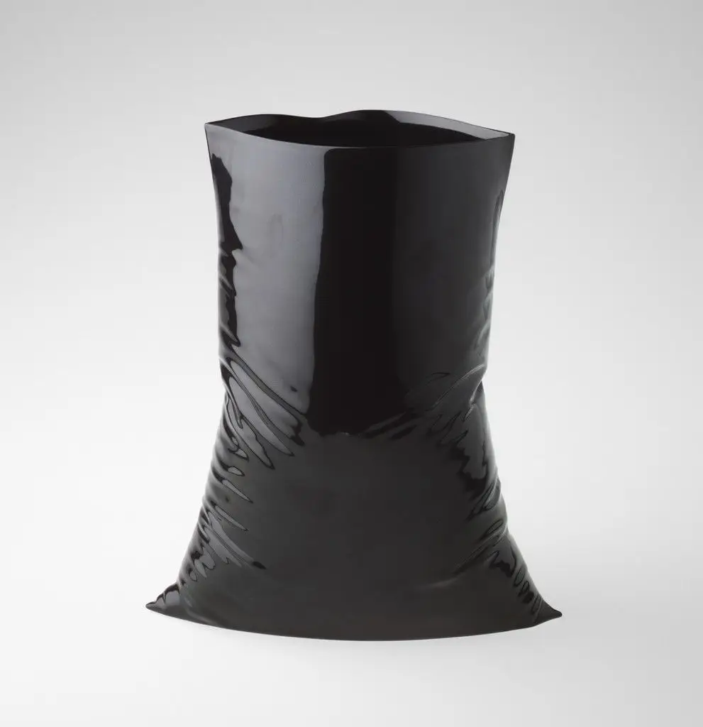 Crinkle Super Bag Vase (V-1) by Makoto Komatsu