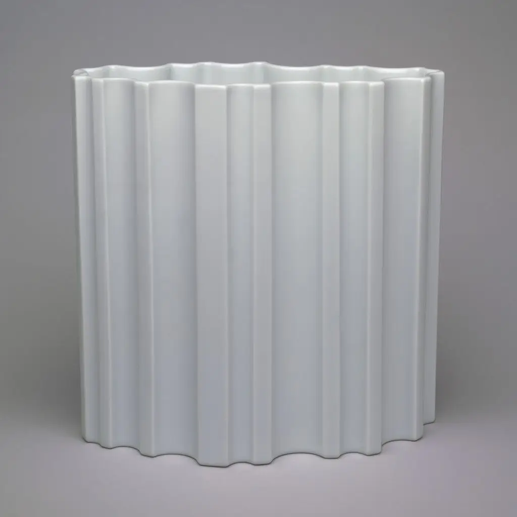 Vase (model 2789/24/1517) by Tapio Wirkkala