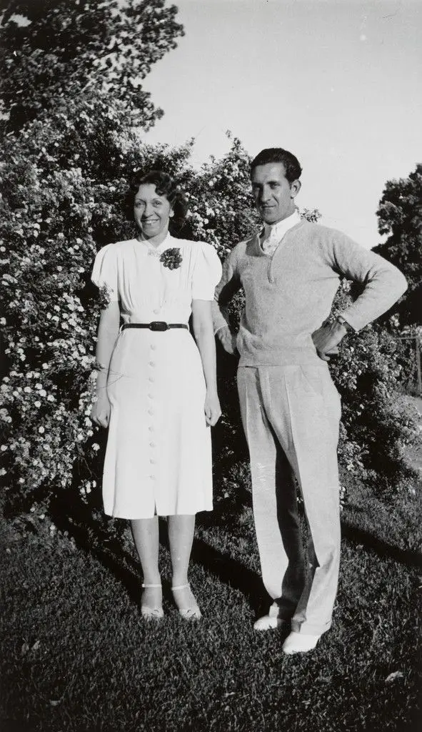 Bud Hoffman and His Sister, Helen Kilmer, Millerton, New York by Chester Eisenhuth