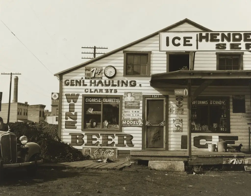 Icehouse, Rosslyn, Virginia by John Vachon