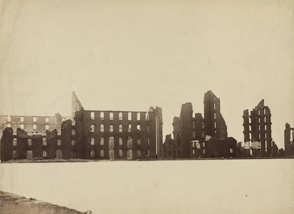 Ruins of Richmond by Mathew B. Brady (studio of)