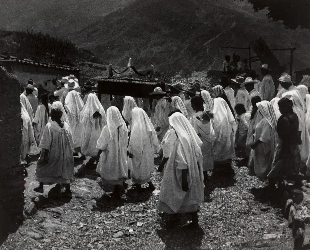 Burial in Yalalag by Lola Álvarez Bravo