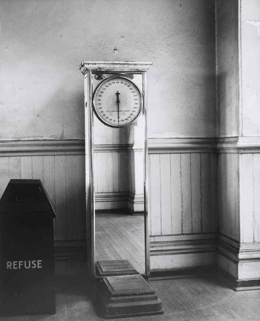 Scale, Reading Railroad Station, Reading, Pennsylvania by David Plowden