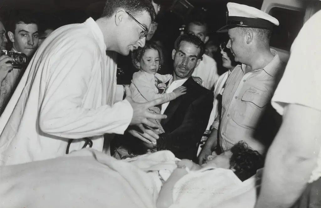 "But Still Together".(survivors of the Andrea Doria) by The New York Times