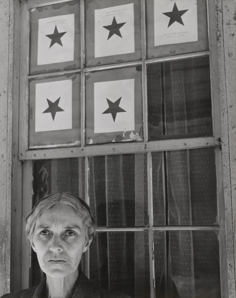 Elzora Williams by Louise Dahl-Wolfe