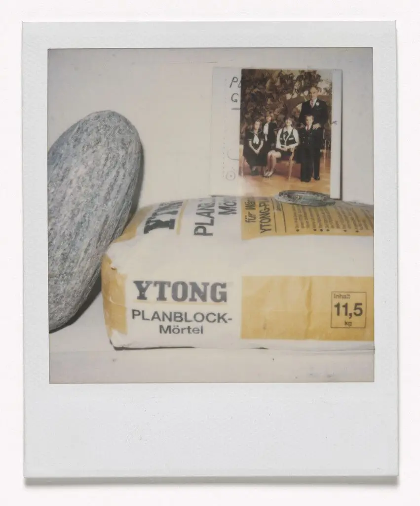 All moments stop here and together we become every memory that has ever been (for Parkett no. 52) by Ugo Rondinone