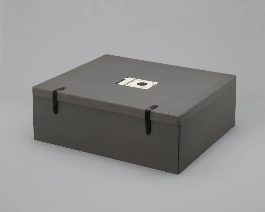 Ten from Leo Castelli by Various Artists, Andy Warhol, Frank Stella, James Rosenquist, Larry Poons, Robert Morris, Roy Lichtenstein, Donald Judd, Jasper Johns, Lee Bontecou, Robert Rauschenberg