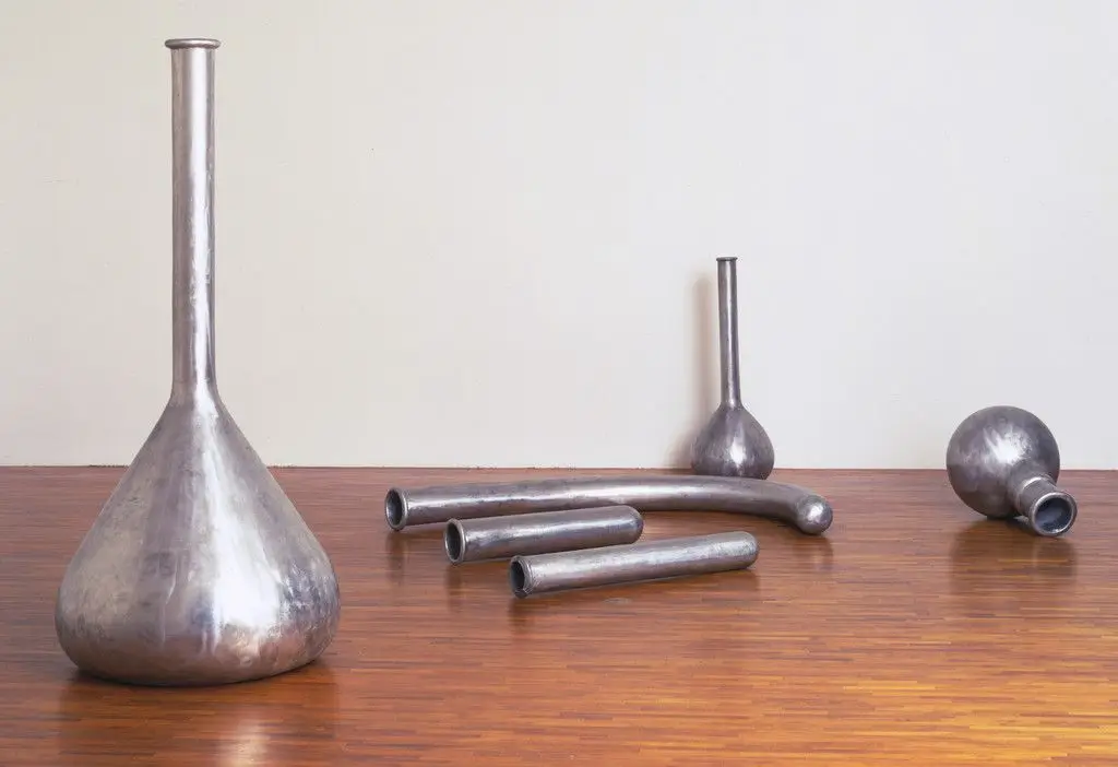 Oersted Sapphire by Tony Cragg