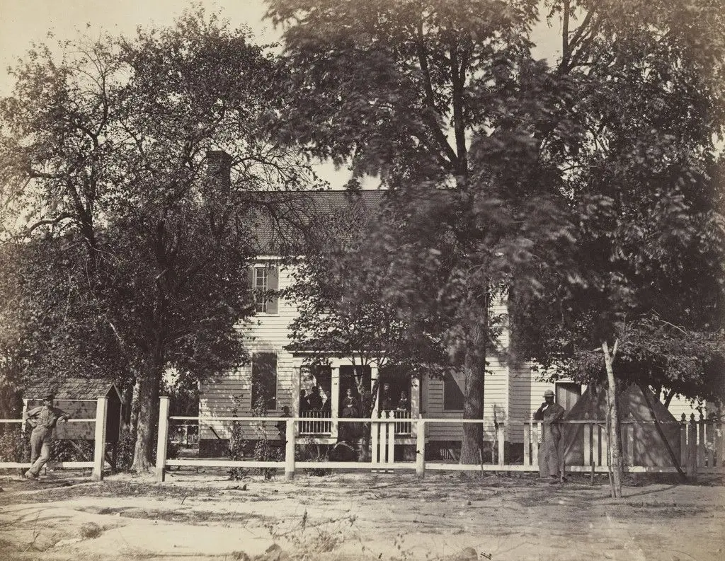 Aiken House on the Weldon Railroad, Virginia by Alexander Gardner