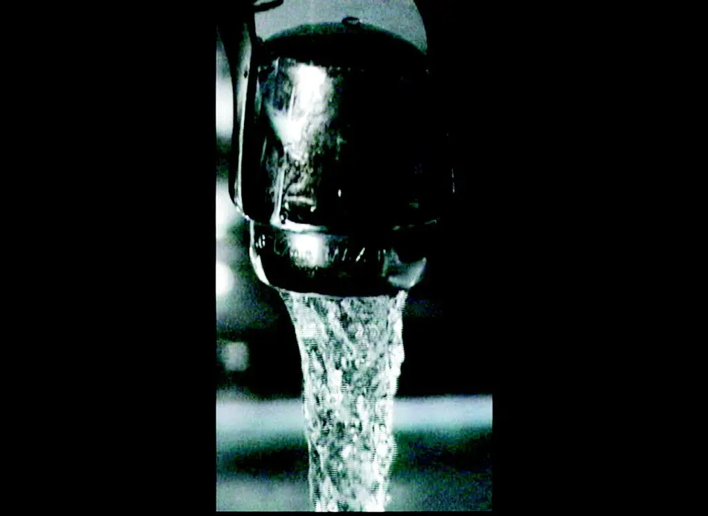 Cold Pieces 2 by Seoungho Cho