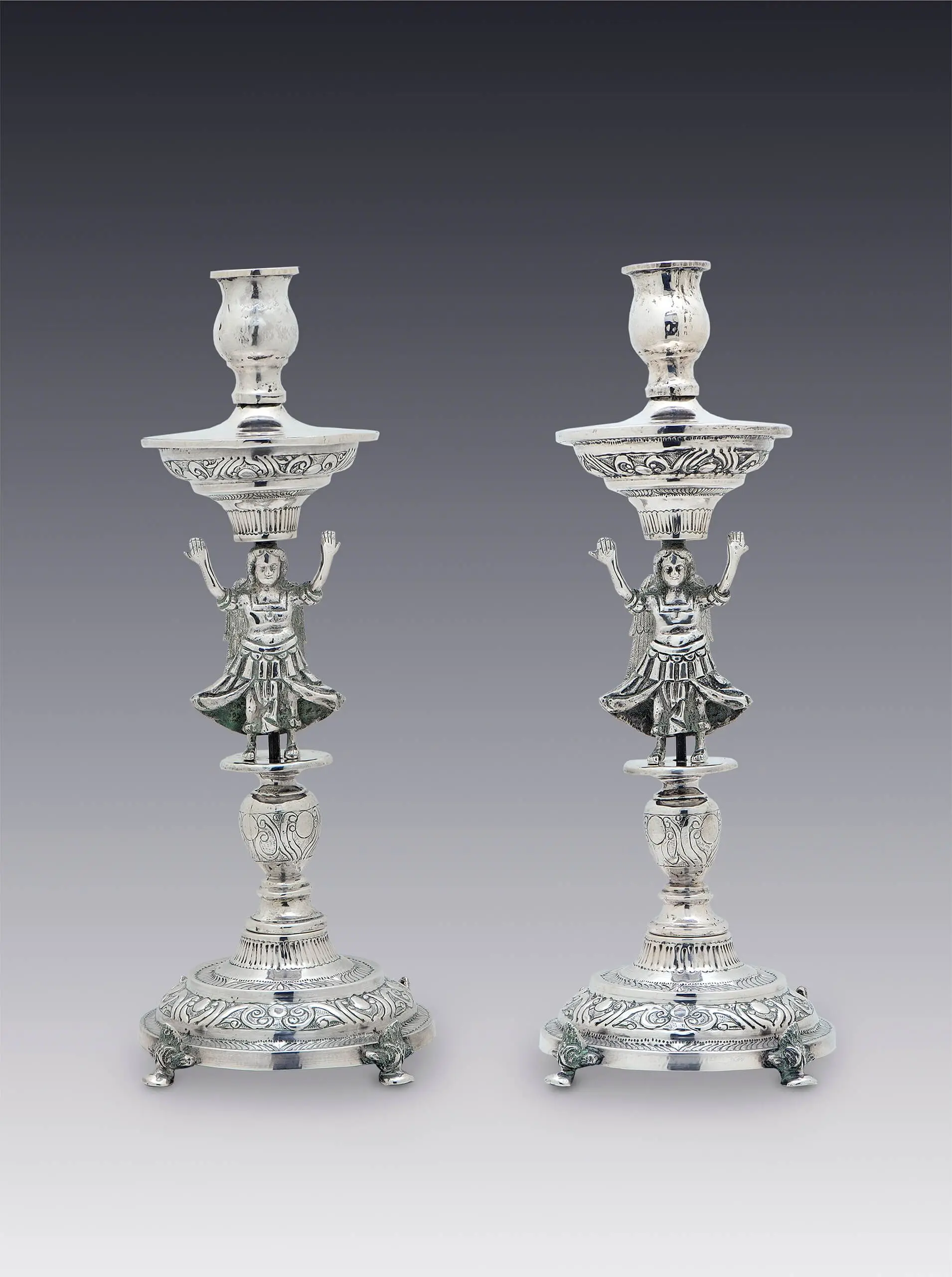 Candeleros by Anonimo novohispano