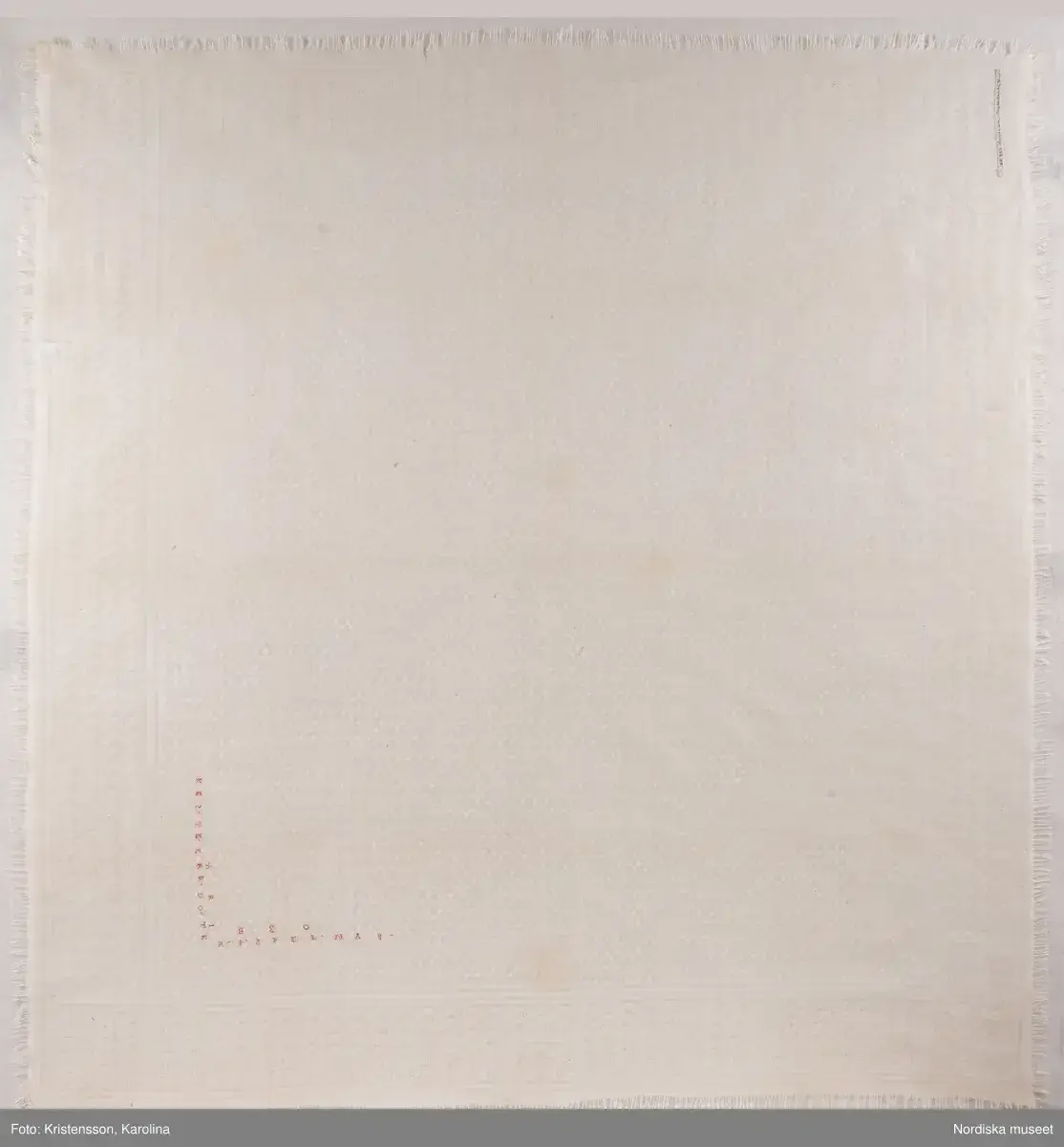 Huvudkläde by Unknown artist