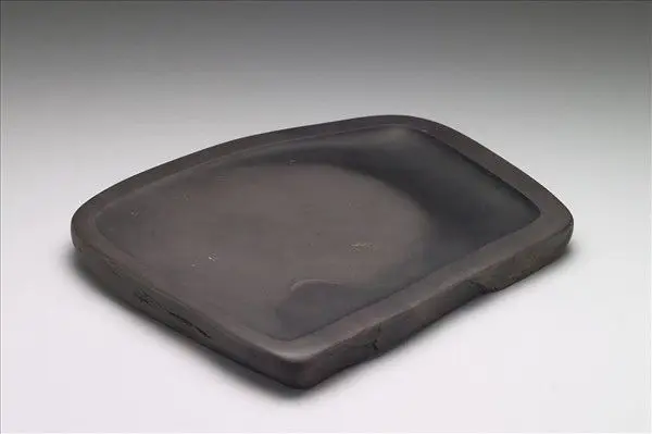 Inkstone featuring figure of Su Dongpo by Unknown artist