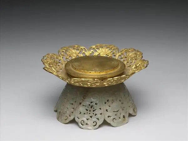 Jade and bronze bowl stand with openwork decoration of Eight Treasures and Indian lotus scrolls by Unknown artist
