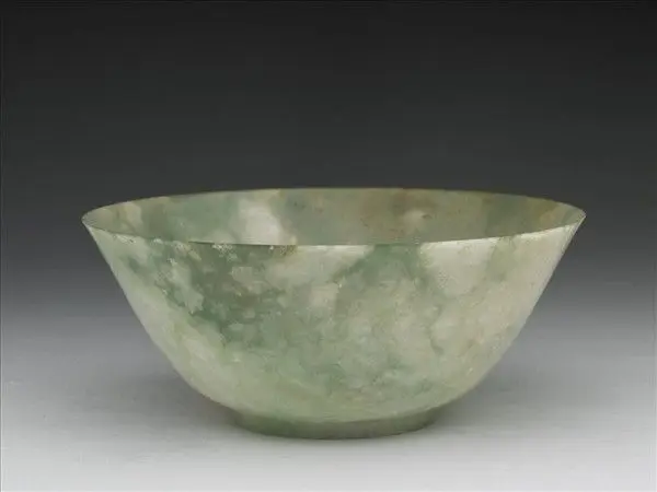 Jadeite bowl by Unknown artist