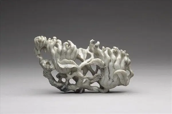 Jade water holder in the shape of two Buddha's hand citrons by Unknown artist