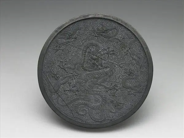 Ink cake inscribed with "Liulong Yutiansong" by Unknown artist