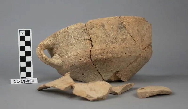 Krater by Unknown artist