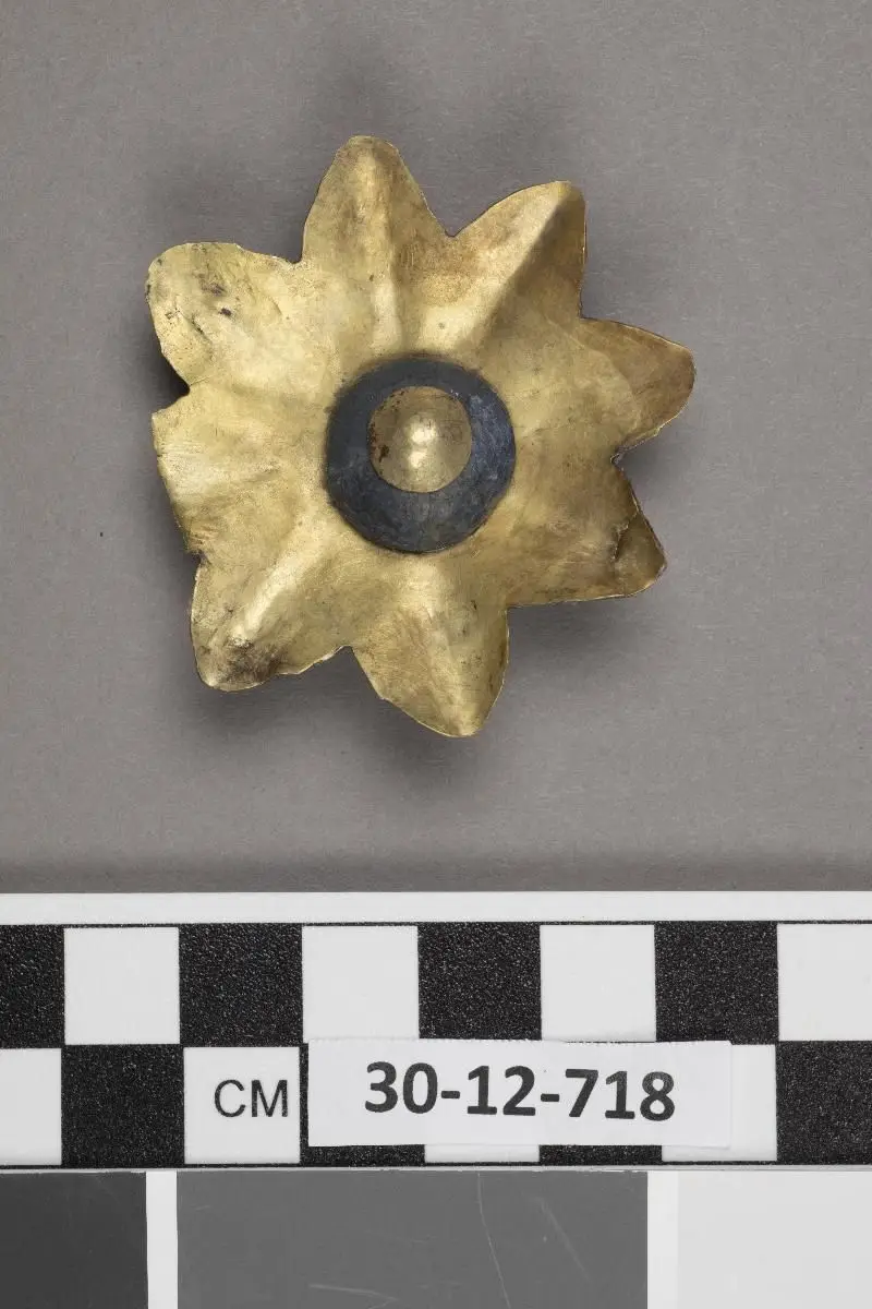 Hair Comb Flower by Unknown artist