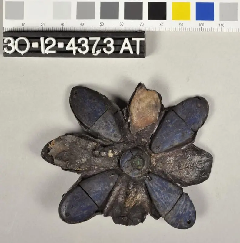 Flower, Hair Comb by Unknown artist