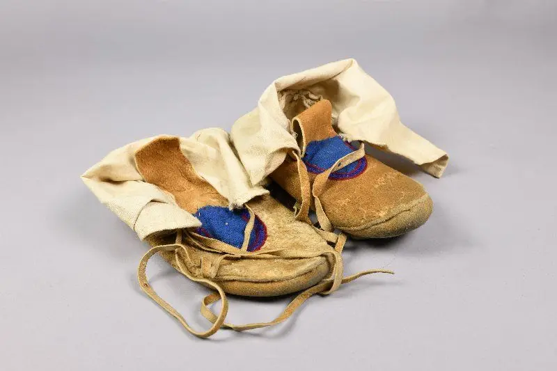 Moccasin by Martha Jackson