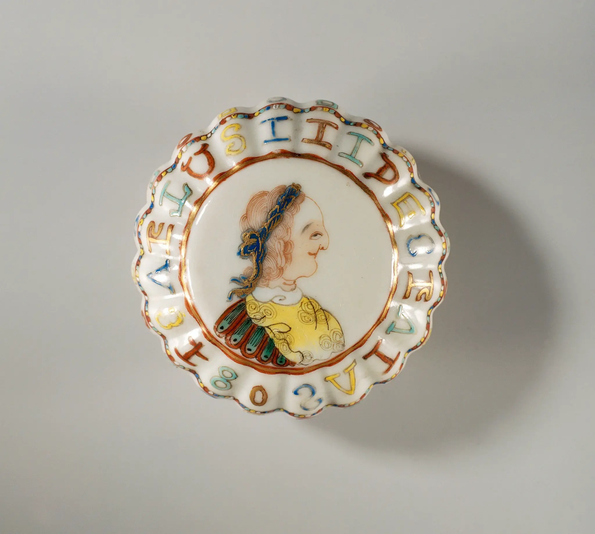 Covered box with a portrait of Charles III of Spain by anonymous