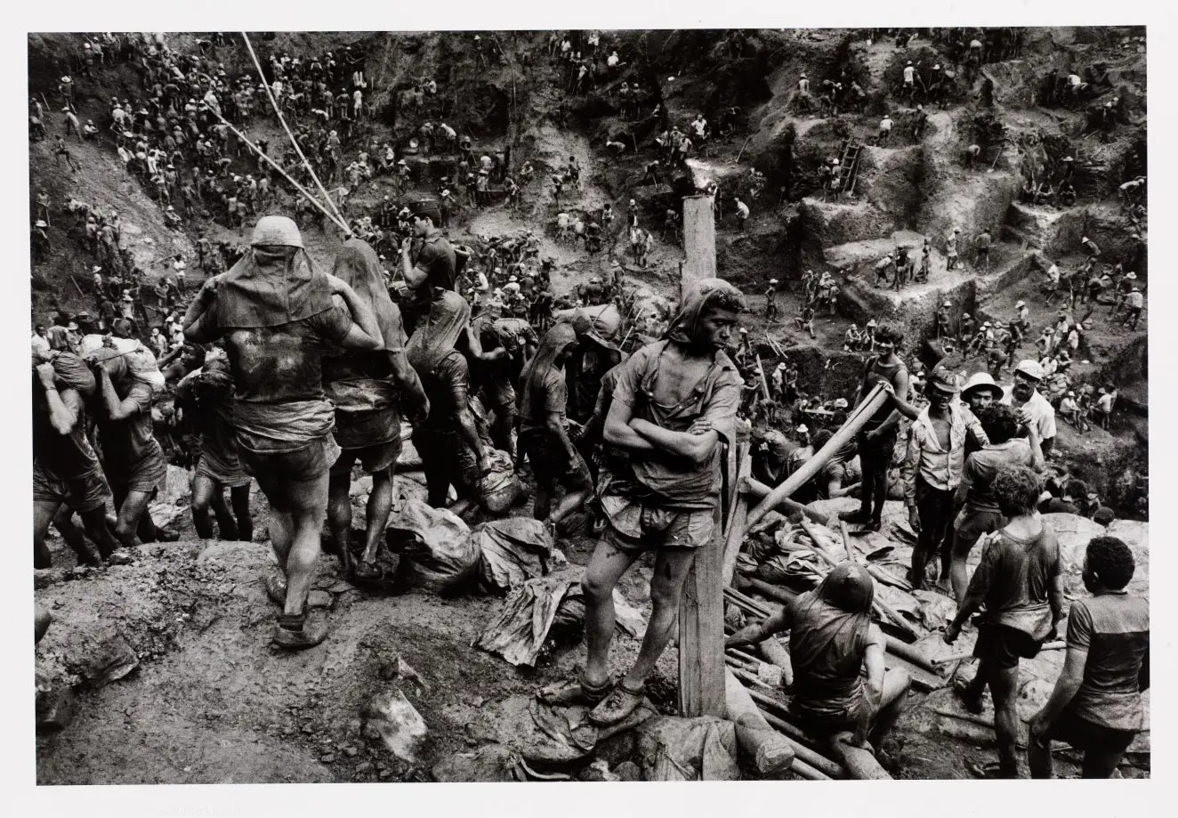 A Moment of Rest, Serra Pelada Mine by Sebastião Salgado