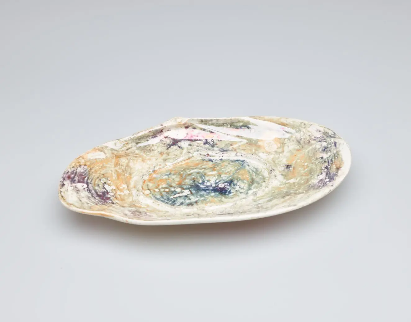 Stand by Josiah Wedgwood & Sons