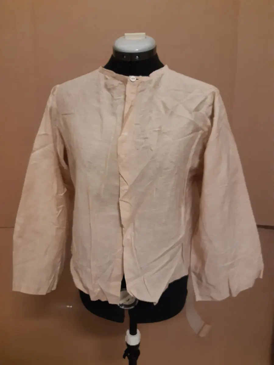 Blus by Unknown artist