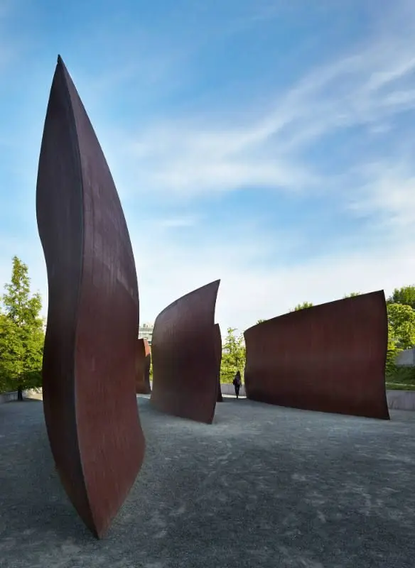 Wake by Richard Serra