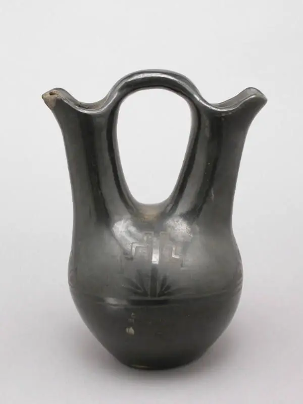 Double-spouted (wedding) vessel by Santa Clara ?