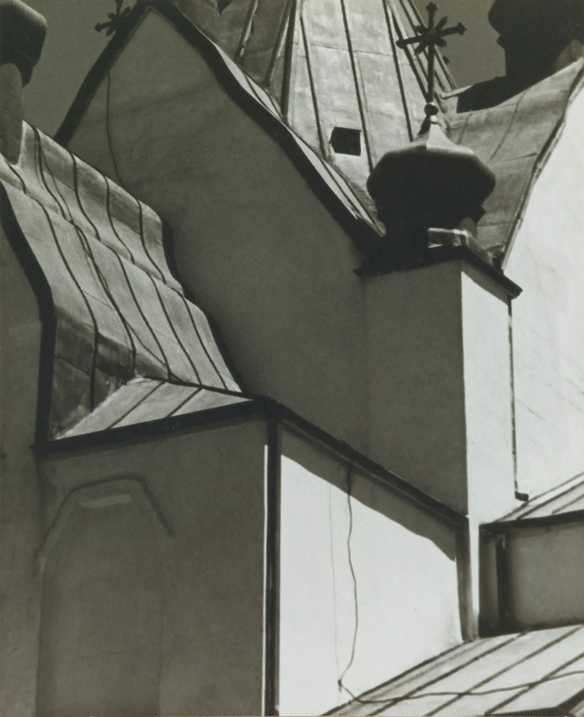 Design by Loren Root, American