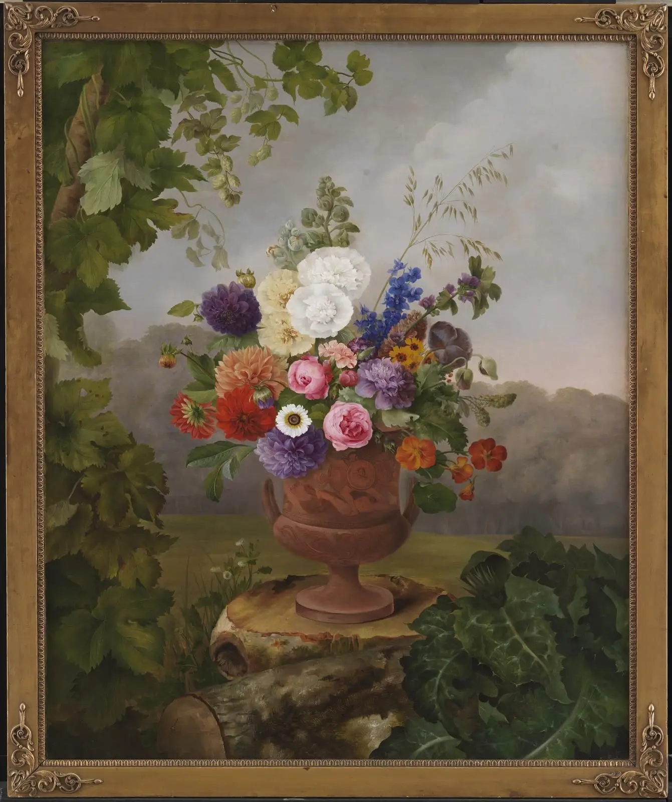 Vase i græsk stil med blomster, stående på en træstub by Hermania Neergaard
