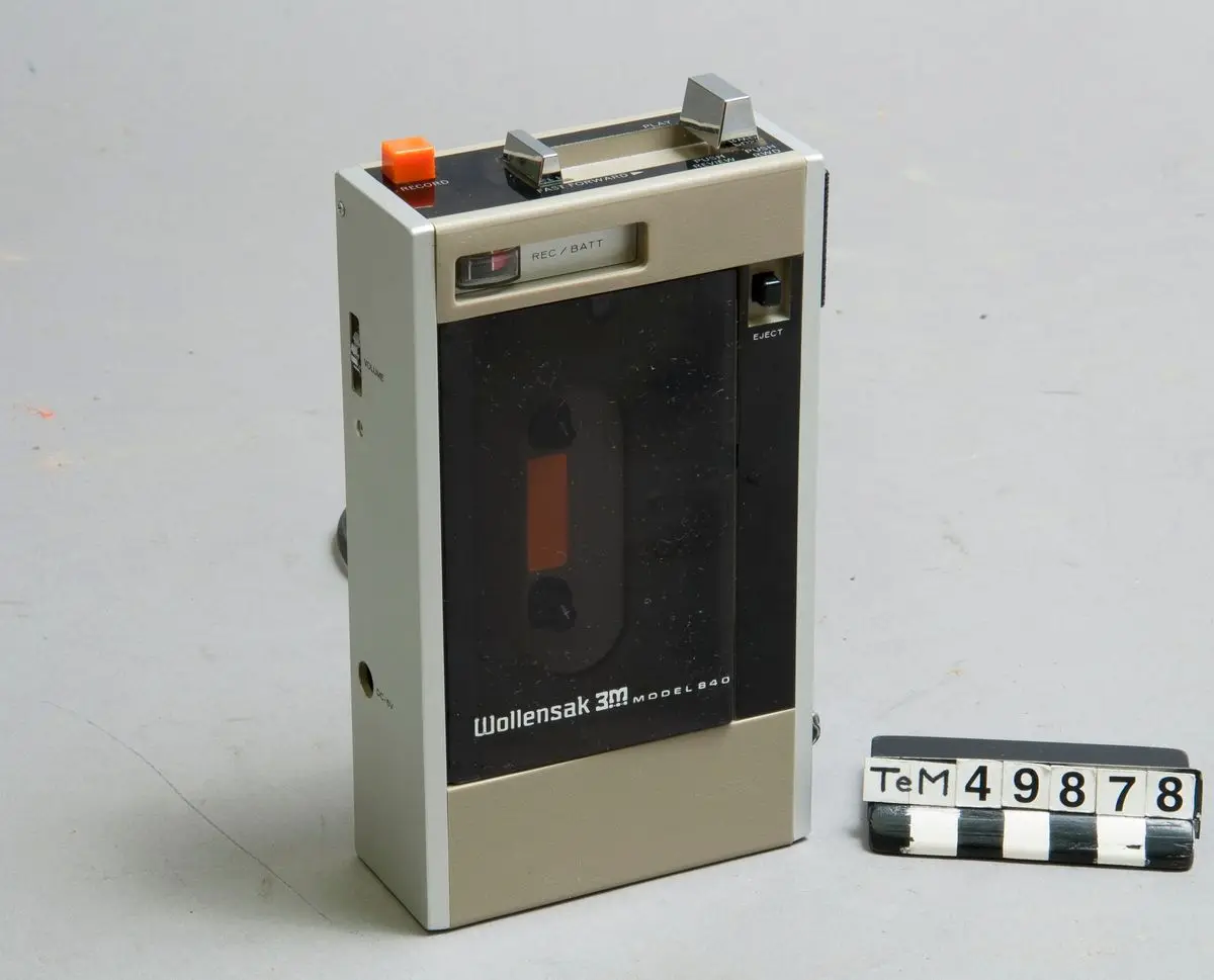 Kassettbandspelare by Wollensak 3M