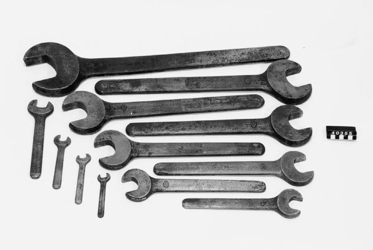 Fast nyckel by J. & C.G. Bolinders Mekaniska Verkstad AB